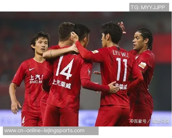 2019中超精彩对决大连一方迎战上海上港的激烈较量回顾