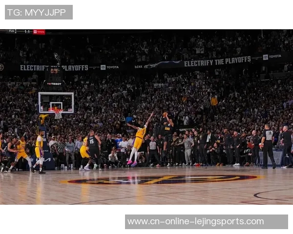 湖人热火第二场激战即将开启球迷期待精彩对决与精彩瞬间